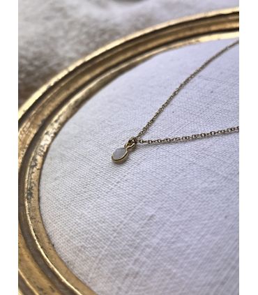 Pendentif Plaqué Or en Pierre de lune ras le cou