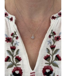 Pendentif en Pierre de lune sertie trèfle Argent rhodié