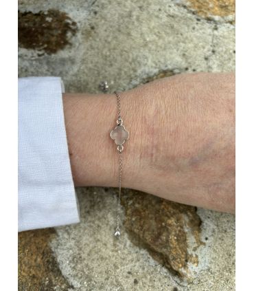 Bracelet en Quartz rose serti trèfle Argent rhodié