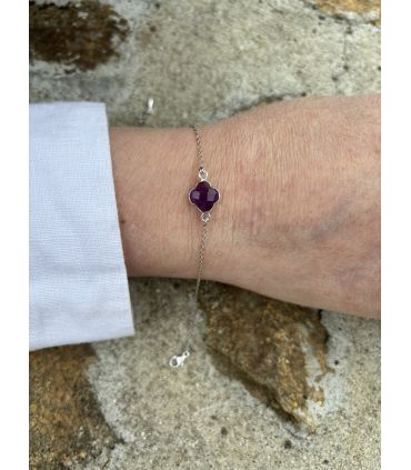 Bracelet en Améthyste sertie trèfle Argent rhodié