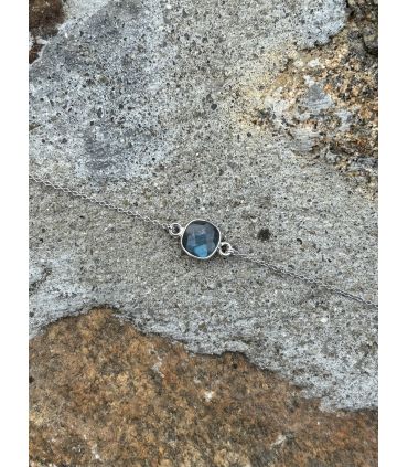 Bracelet en Labradorite sertie argent rhodié